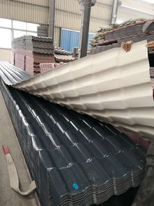 四川小區車棚采用樹脂瓦 美觀耐用，防腐耐候的智慧選擇